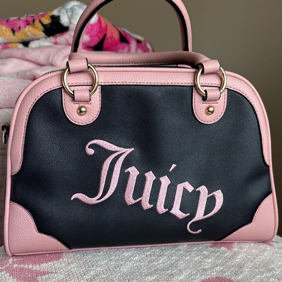 Juicy Couture Handbags - Juicy Couture black bowler bag
